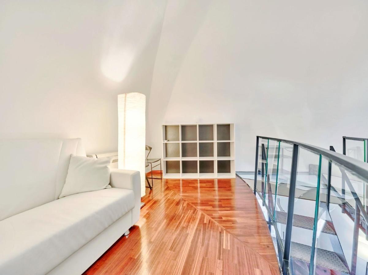 Splendid Apartment In The Historic Center Milán Exteriér fotografie